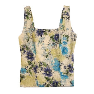 Womens Nicola off white lace lined floral sleeveless top size Medium.